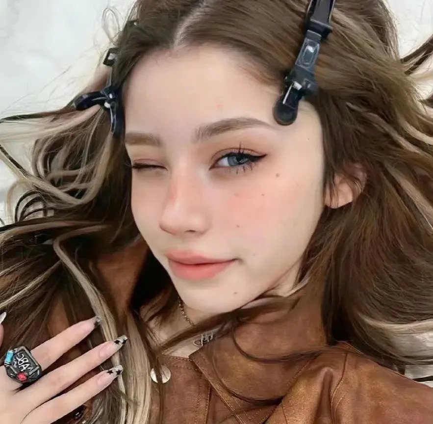完美娇妻 封面